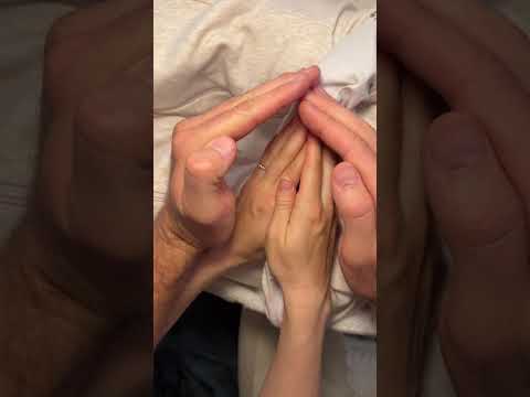 Welcome to the world our twin baby girls. ❤️ ❤️